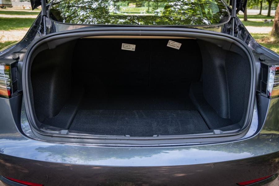 Багажник Tesla Model 3 2018 года  (WW) (фото 5 из 20)